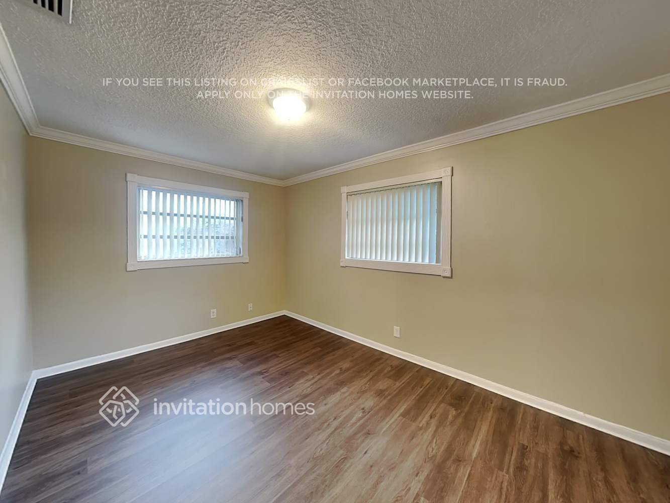 Building Photo - 7521 NW 13th Ct