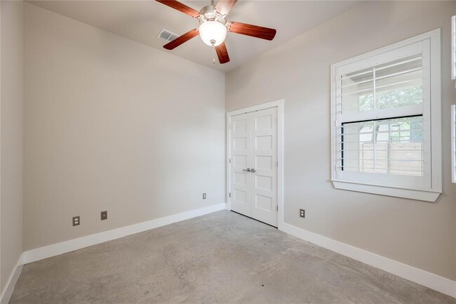 Building Photo - 3513 Marcae Ct