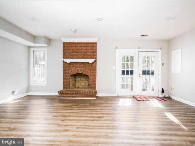 Building Photo - 2155 Wolftrap Ct