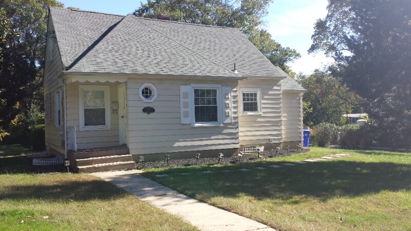 Primary Photo - 4815 Delaware St