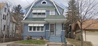 Building Photo - 616 W Chambers St