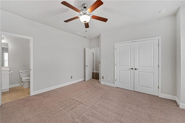 Building Photo - 6428 Brookside Blvd