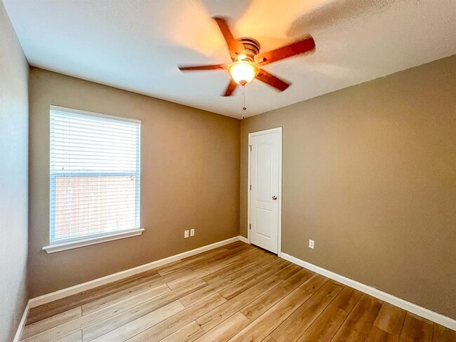 Building Photo - 298 Jack Rabbit Ln