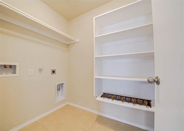 Building Photo - 1426 Raven Dr S