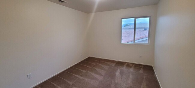 Building Photo - 1262 Garrett Way
