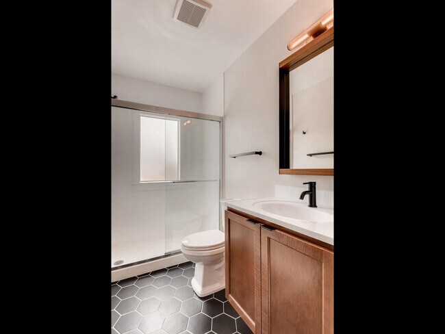 Main level bath - 4661 Cedar Ave S