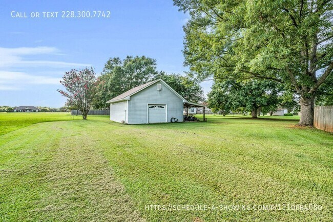 Building Photo - 108 Countryside Ln