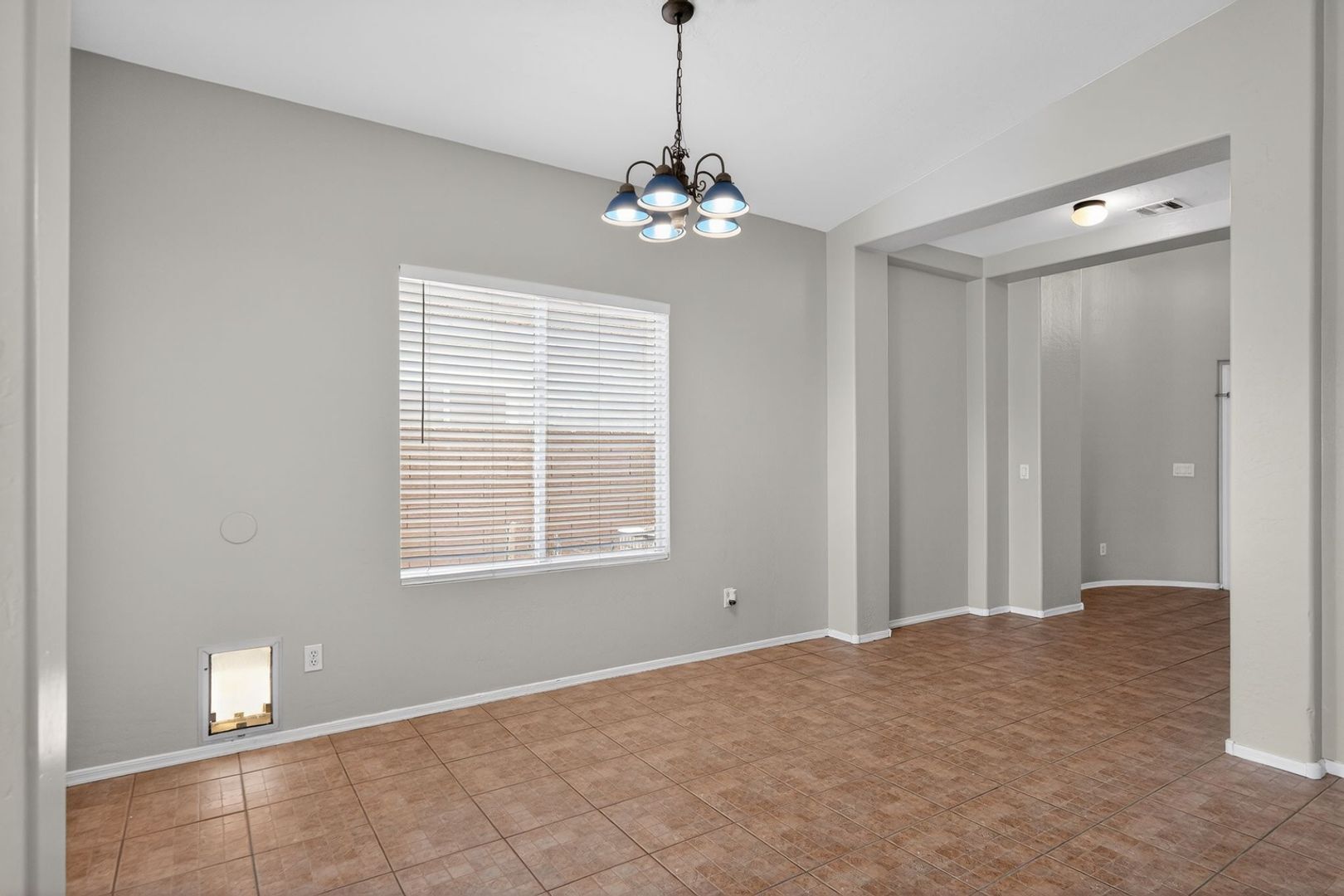 Building Photo - 14843 W Wethersfield Rd