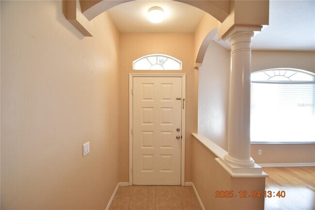 Building Photo - 10818 Capstan Lake Dr