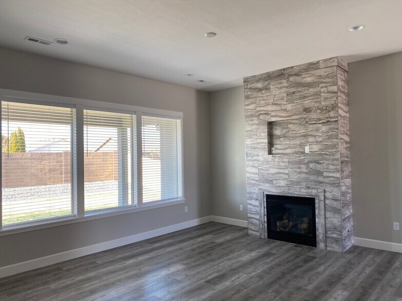 Building Photo - 4410 Kitimat Ln