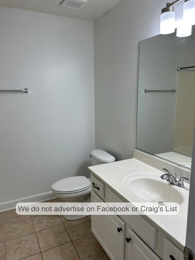 Building Photo - Sheffield Condominiums- Renwick Drive