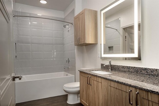 Building Photo - 8900 Six Pines Dr