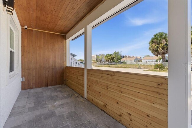 Building Photo - 113 145th Ave