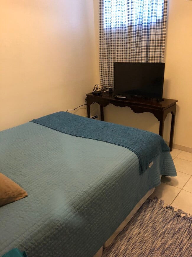 Building Photo - 57 Bostonia Ave