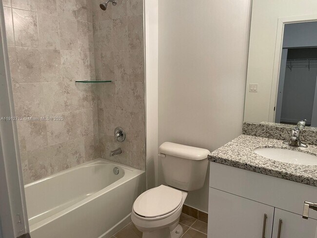 Building Photo - 25308 SW 135th Ave