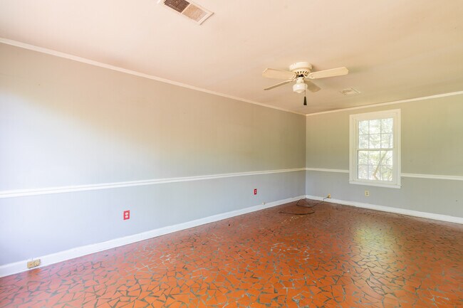 Building Photo - 196 N Goodlett St