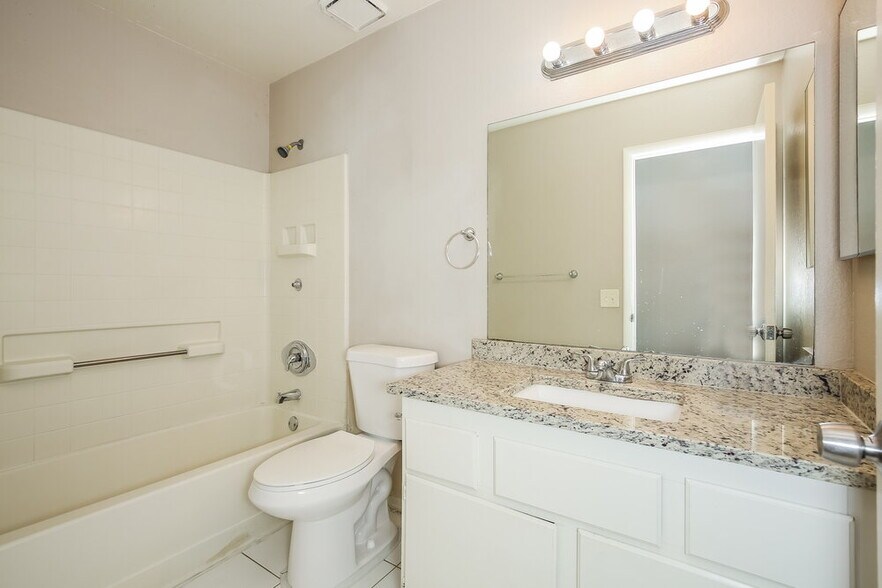 Building Photo - 4617 Rachel Ann
