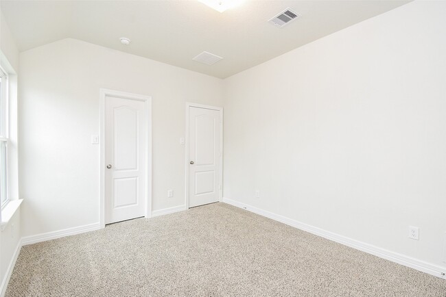 Building Photo - 32426 Fly Fish Wy