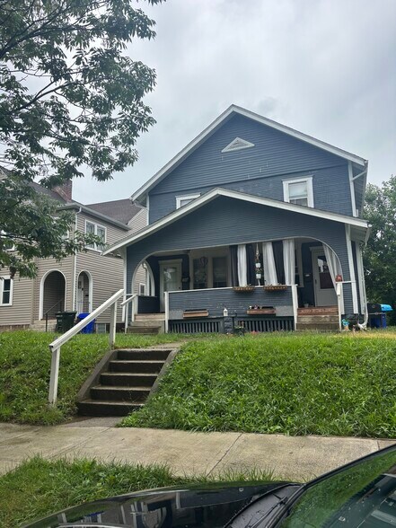 Primary Photo - 67 N Huron Ave