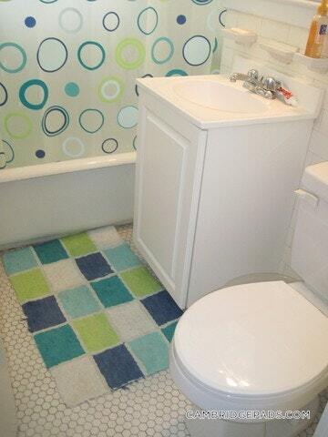 Building Photo - 24 Chauncy St