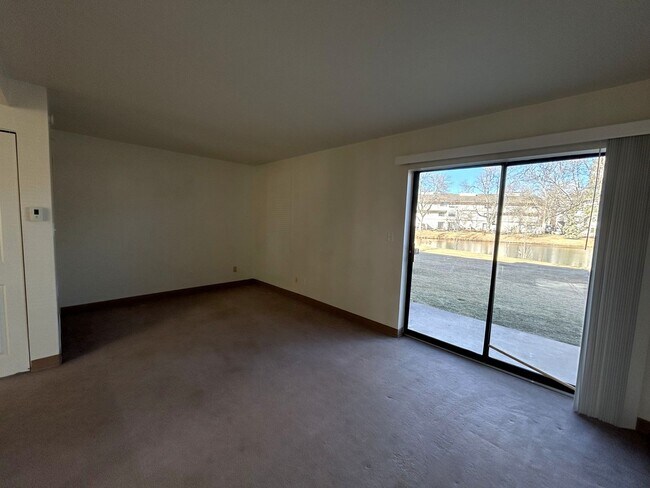 Building Photo - $800 Off First Month! Fort Collins Condo for Rent – Updated and Move-In Ready