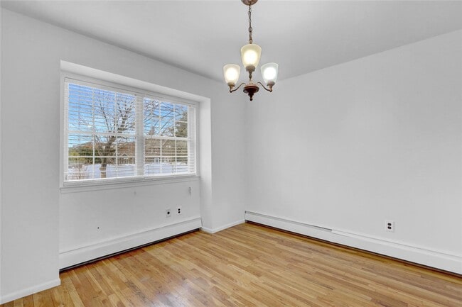 Building Photo - 176 Jackson Ave