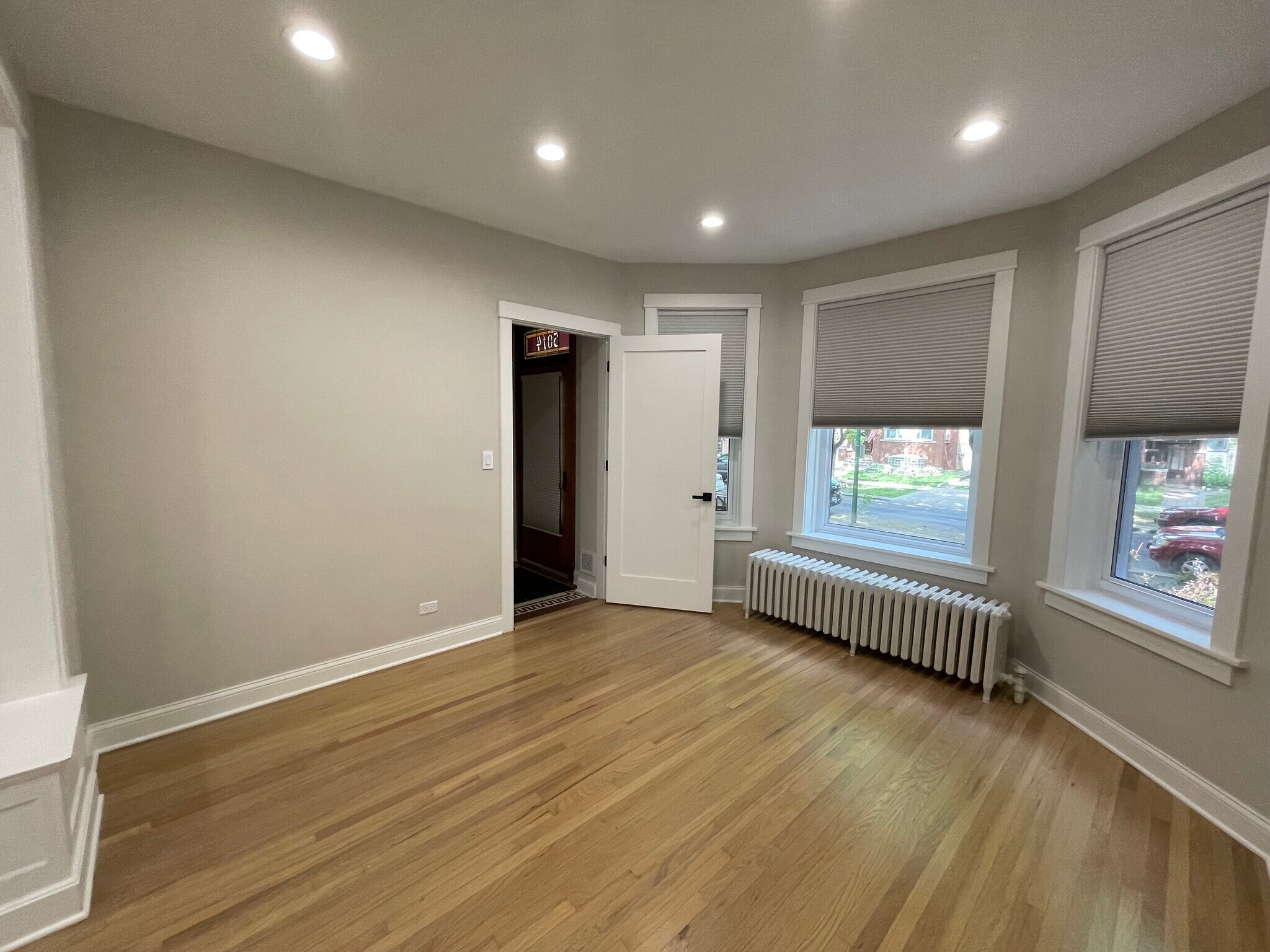 Building Photo - 5014 N Major Ave