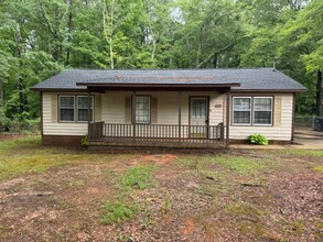 Building Photo - 204 Bonaventure Dr