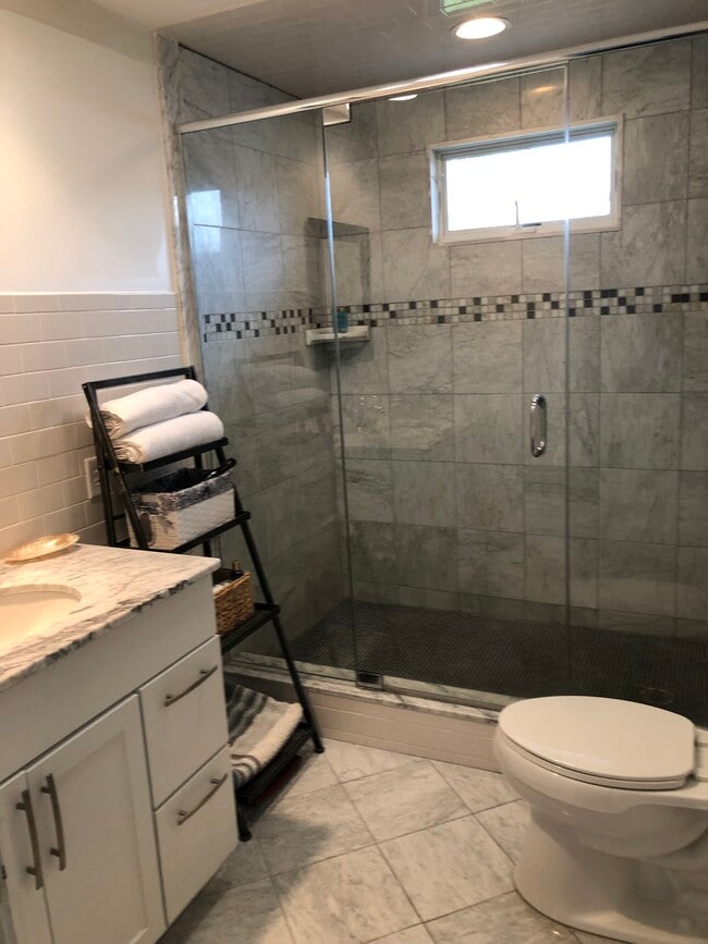 Building Photo - 243 Manomet Point Rd