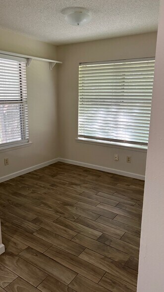 Building Photo - 1309 Monte Vista Dr