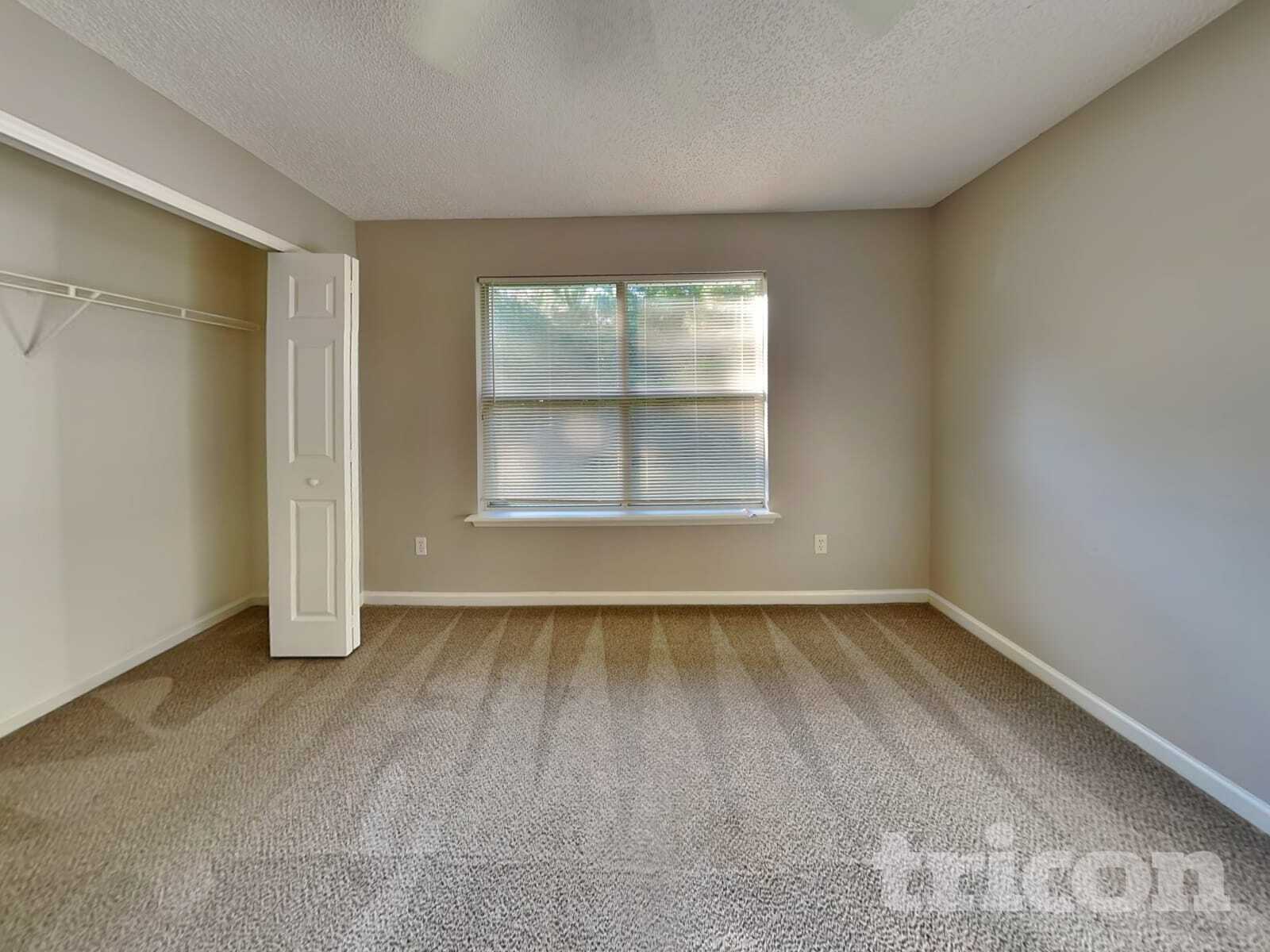 Building Photo - 2738 Ravine Hill Dr