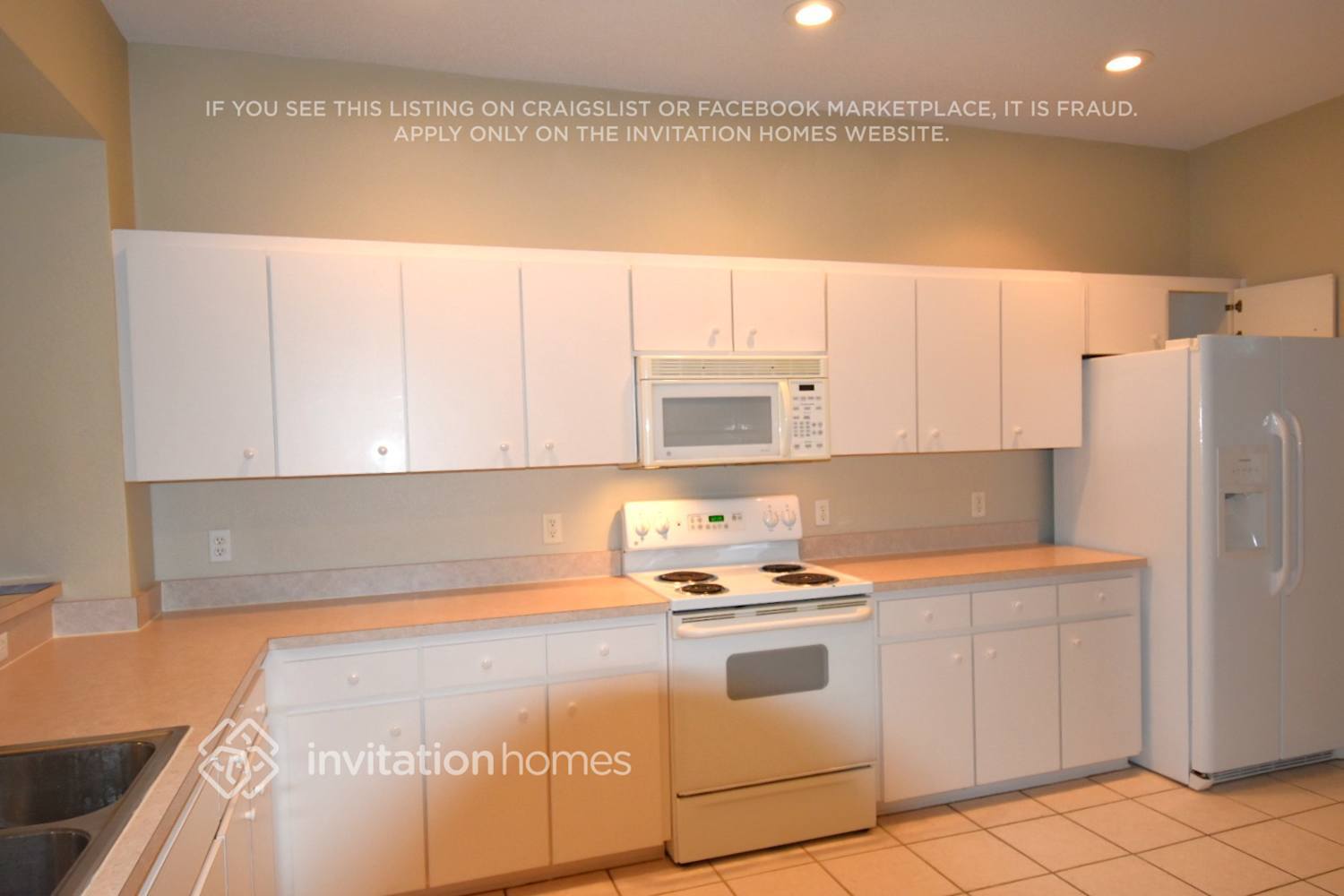 Building Photo - 608 Terranova Dr