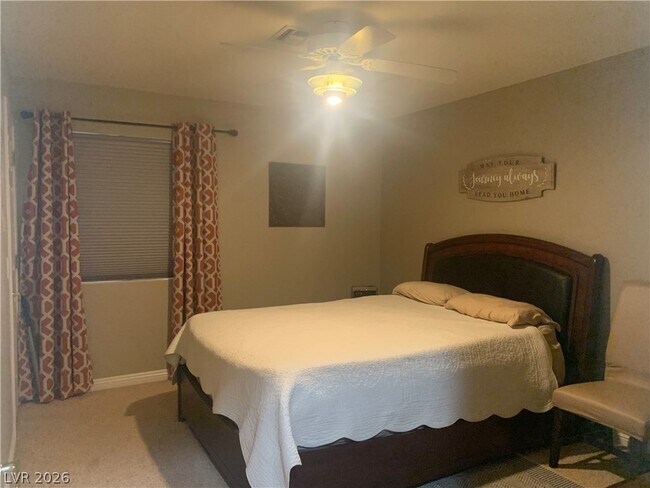 Building Photo - 2924 Crown Ridge Dr