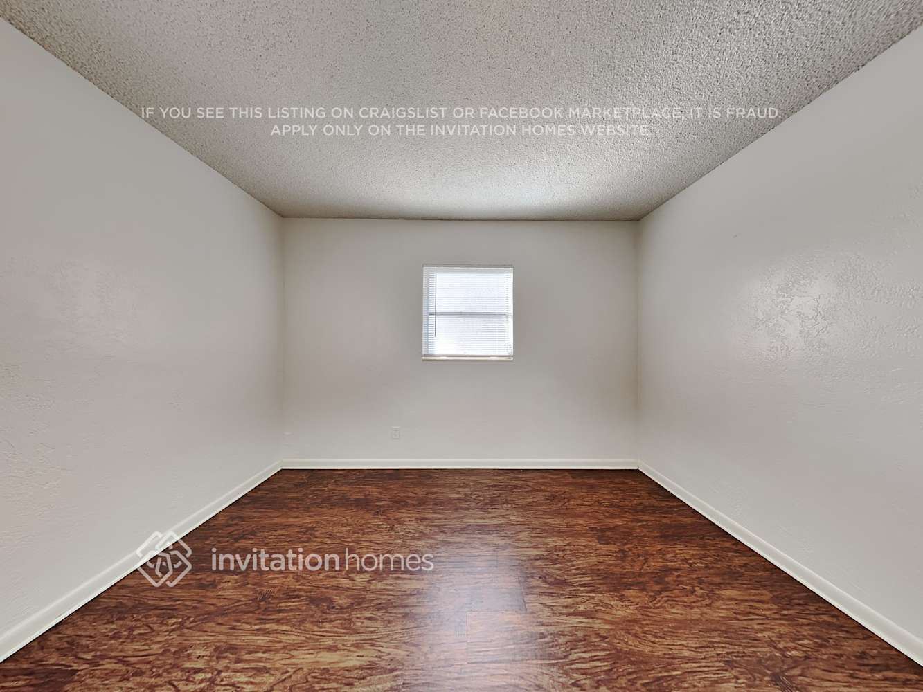 Building Photo - 8500 Jacaranda Ave