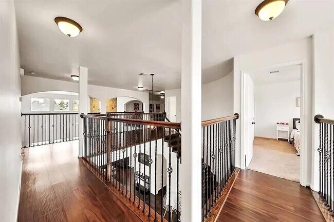 Building Photo - 8133 Tranquil Lake Way