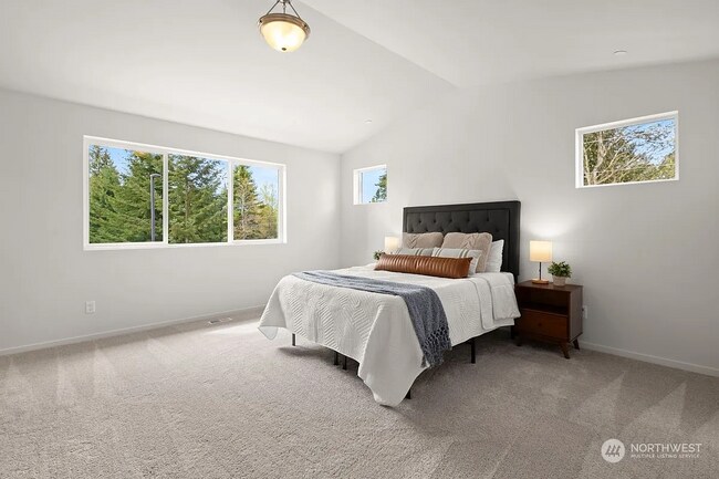 Building Photo - 7206 42nd Pl NE