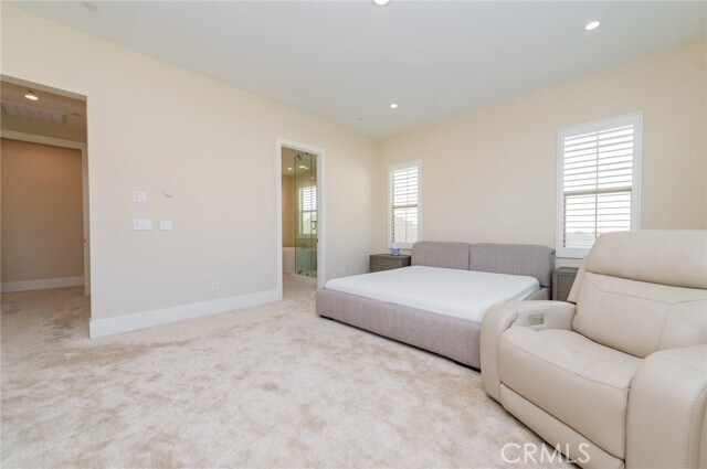 Building Photo - 58 Longchamp