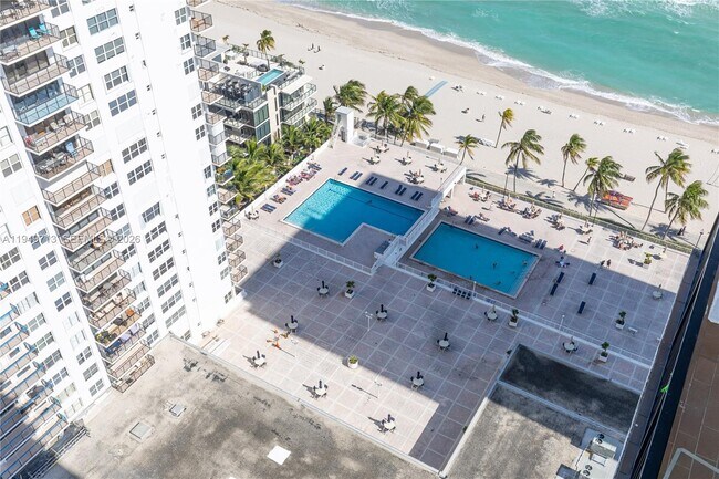 Building Photo - 2401 S Ocean Dr