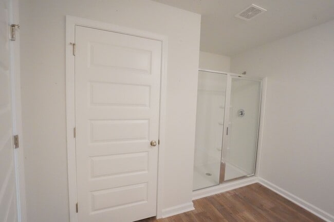 Building Photo - Available Soon!