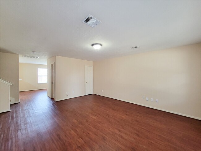 Building Photo - 19718 Byron Meadows Dr