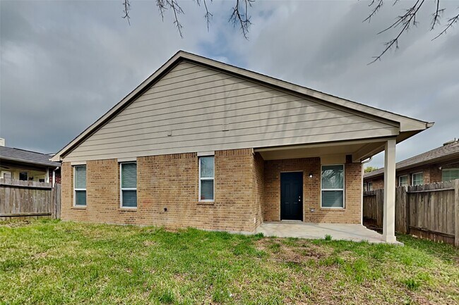 Building Photo - 9435 Edgeloch Dr