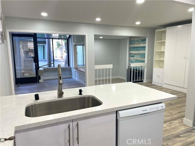 Building Photo - 16932 Pacific Coast Hwy