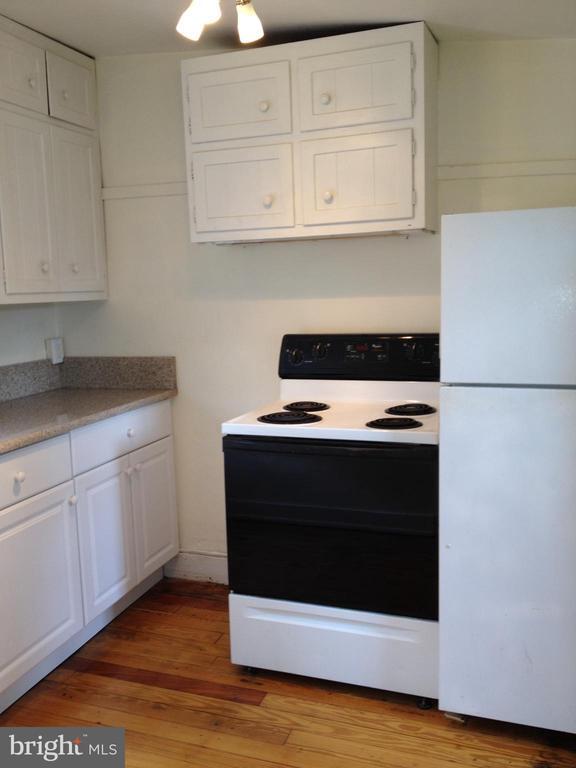 Building Photo - 514 N Market St