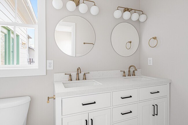 Building Photo - New Construction: 3 bed/2 bath Home in the Brentwood/Nippers Corner neighborhood, One Car Garage