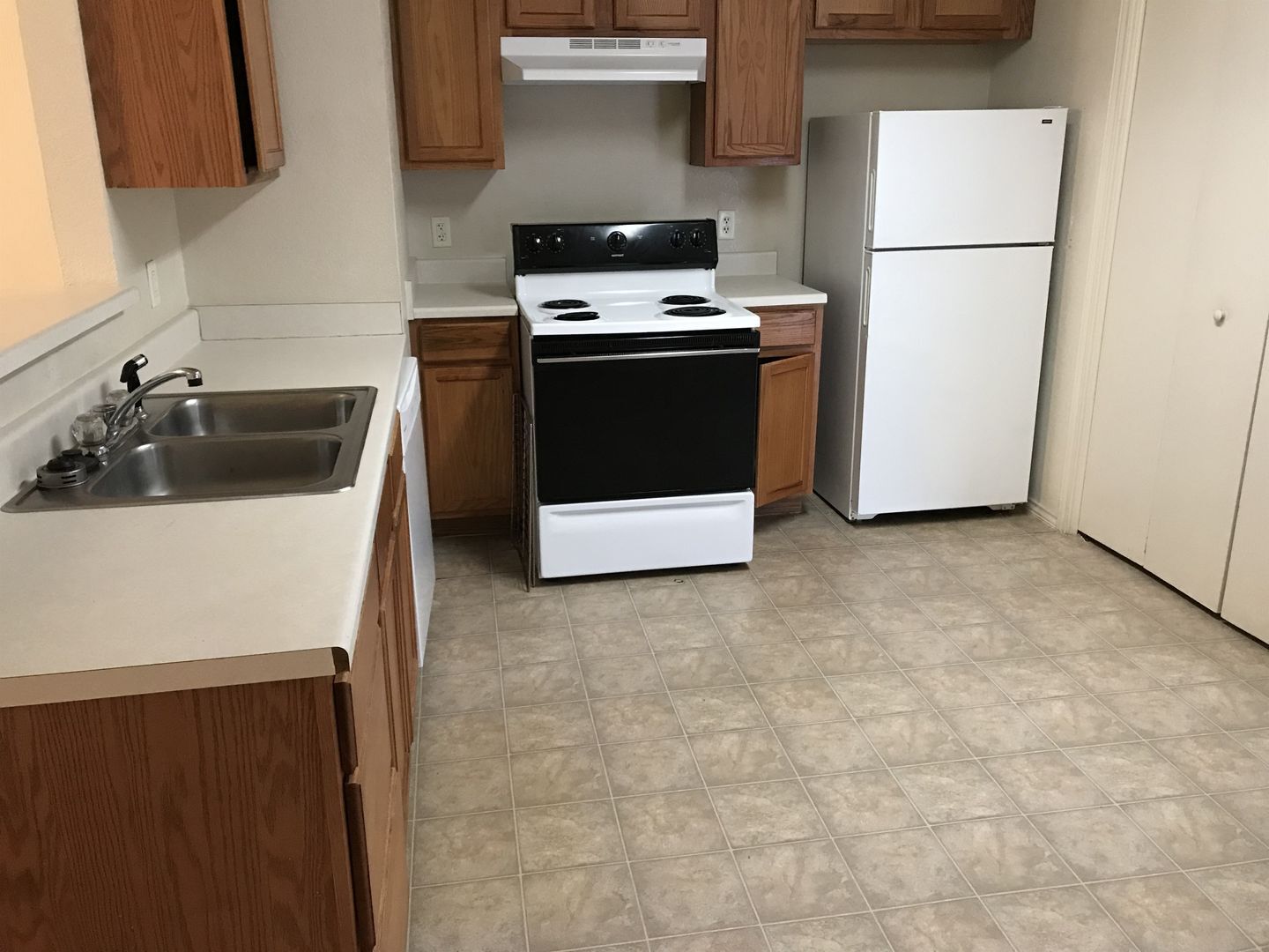 Building Photo - 3603 Malibu Ln