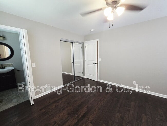 Building Photo - 3411 Cocoa Dr