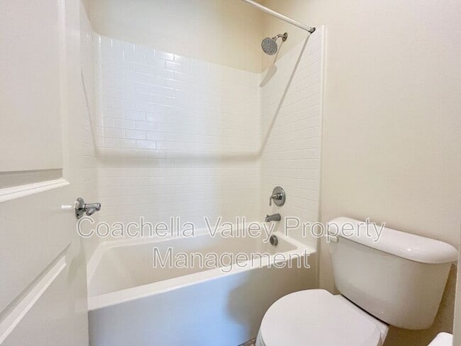 Building Photo - 84443 Passagio Lago Way