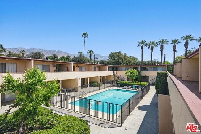 Building Photo - 1293 Garfield Ave