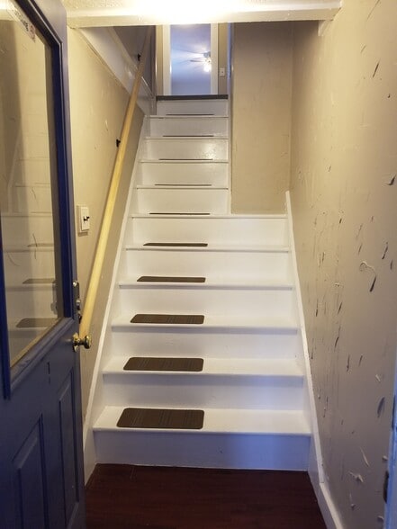 Front Staircase - 47 Main St