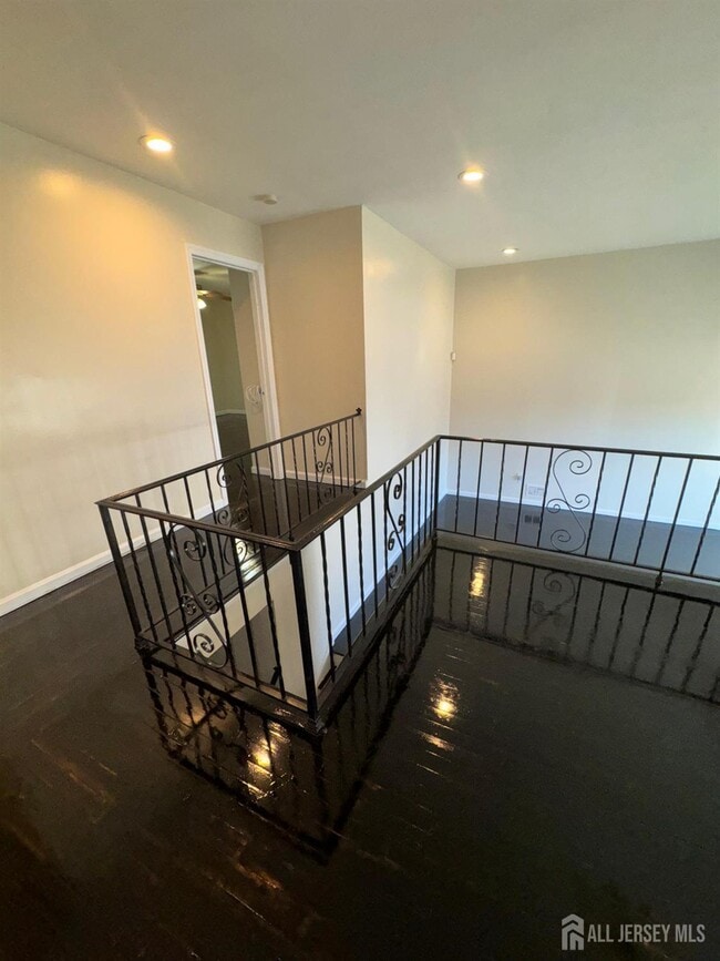 Building Photo - 1108 Frank St